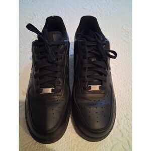 Size 9 - Nike Air Force 1 FlyEase Triple Black